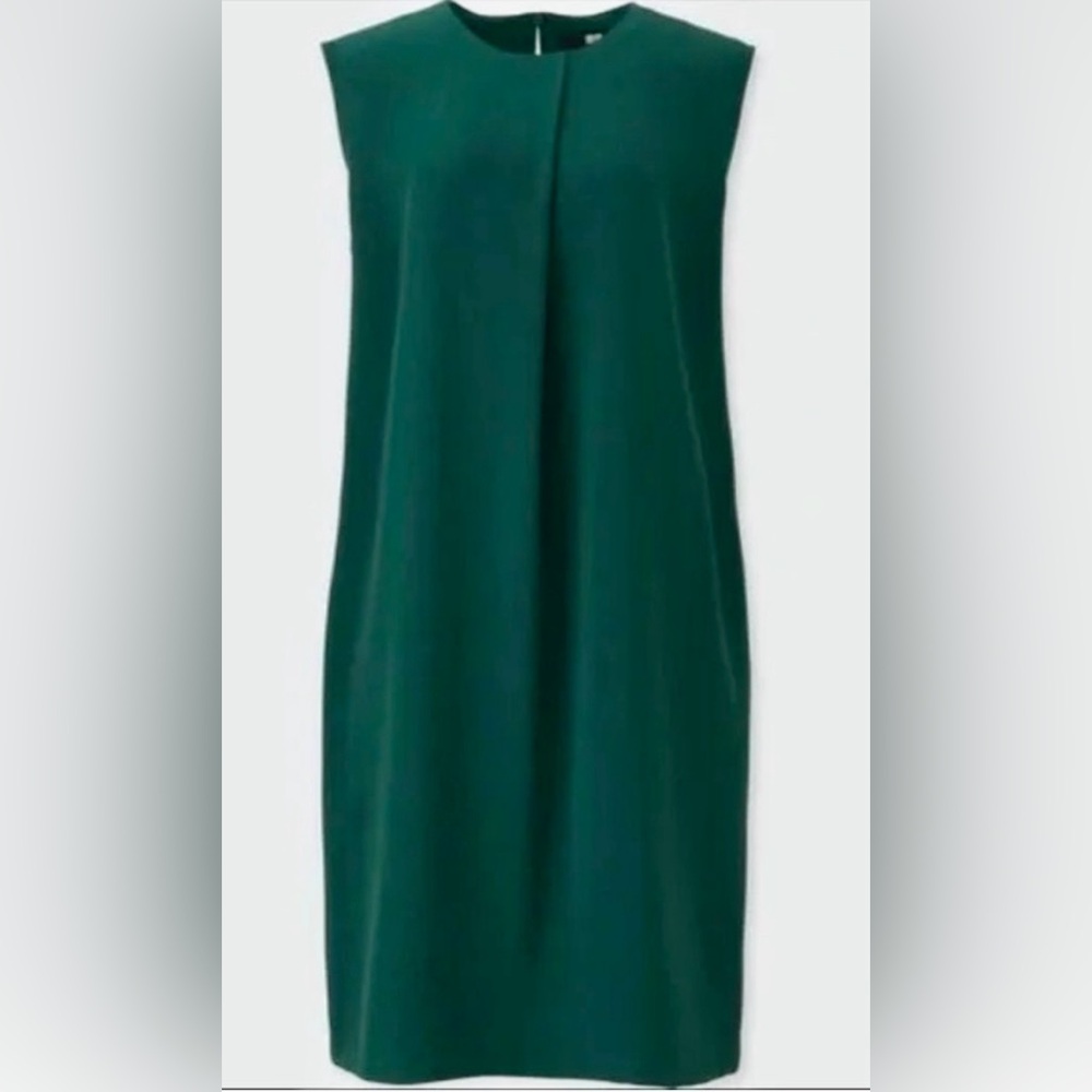 UNIQLO - Minimalist Dark Green Dress